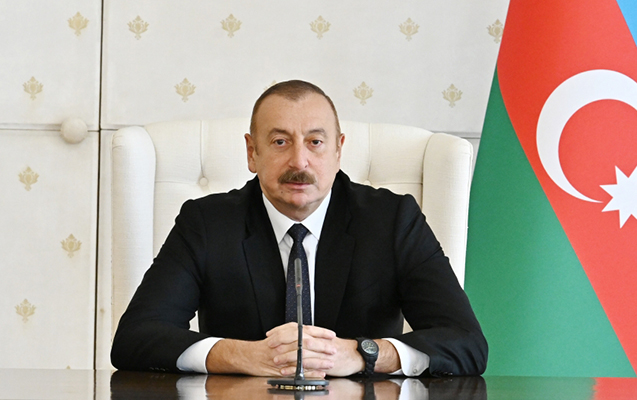 Mixail Qutseriyev ve Vahid Elekberov Ilham Eliyevi tebrik edibler
