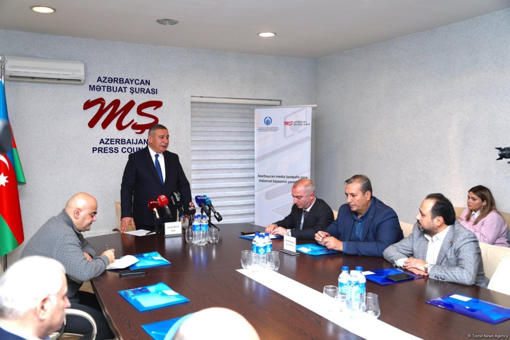 "Azerbaycan media landsafti uzre melumat bazasinin yaradilmasi" layihesi cercivesinde sonuncu toplanti kecirilib (FOTO)