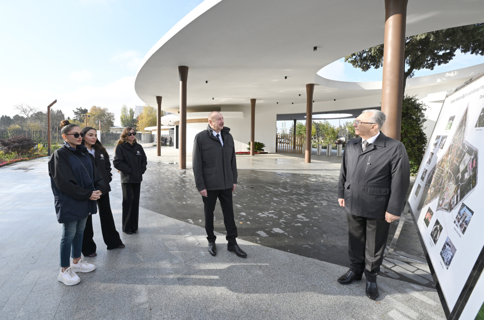 Prezident Ilham Eliyev Merkezi Nebatat Baginin acilisinda istirak edib