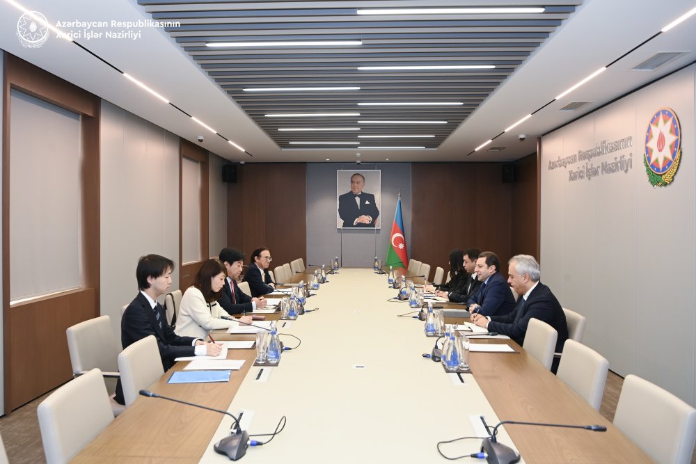 Yaponiya XIN-in Merkezi Asiya, Qafqaz ve GUAM uzre xususi numayendesi Azerbaycana gelib