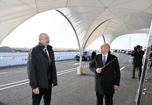 Prezident Ilham Eliyev Boyuksor-Pirsagi yeni avtomobil yolunun acilisinda istirak edib