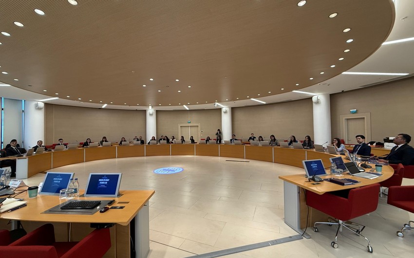 XIN Azerbaycanin Sulh namine Terefdasliq Proqrami Cercive Senedine qosulmasinin 30 illiyine hesr olunmus seminar kecirir