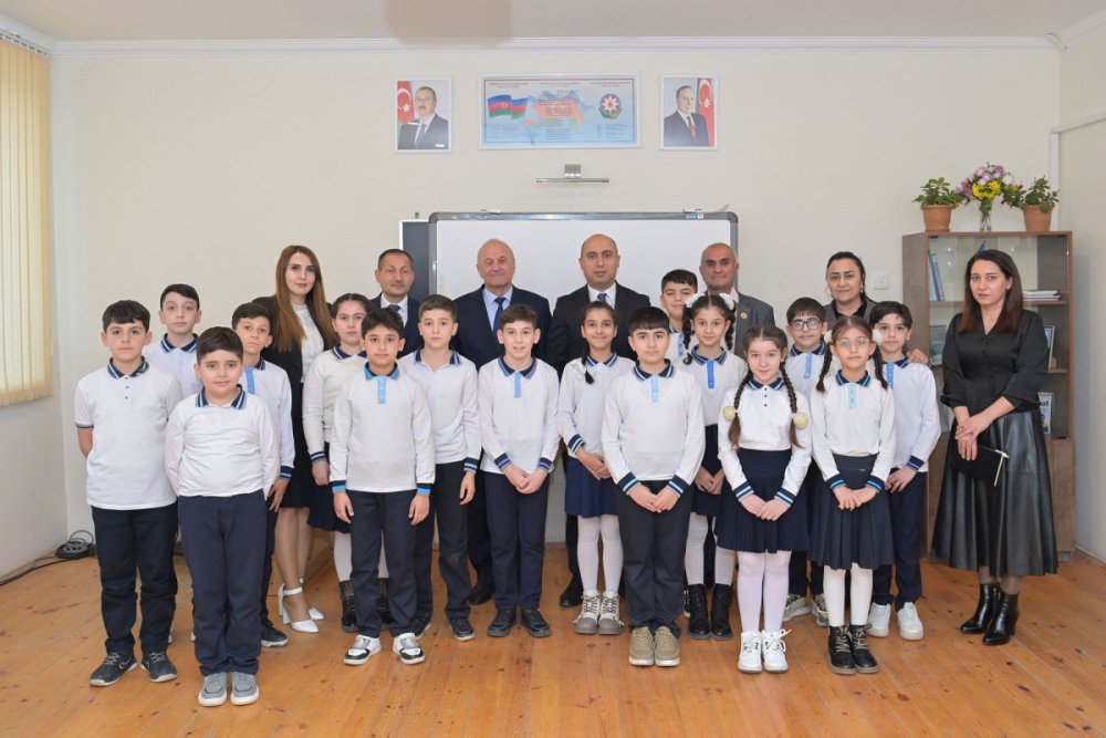 Nazir Milli Qehreman Natiq Qasimov adina Mingecevir seher mektebinde olub