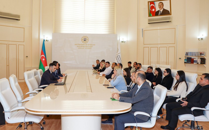 Azerbaycanda etriyyat-kosmetika saticilari ile bu sahedeki catismazliqlar muzakire edilib