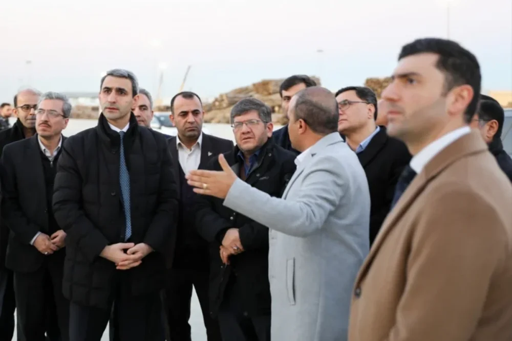 ADY ve Iran Demir Yollari arasinda emekdasliq muzakire edilib - FOTO