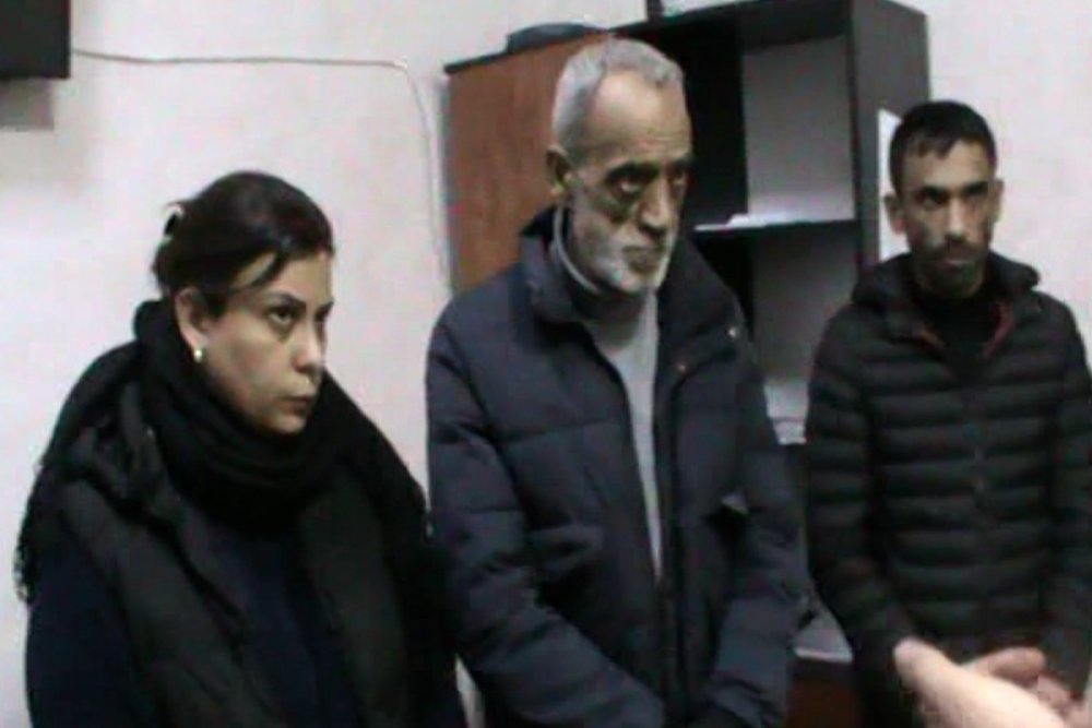 Bakida narkotik satisini teskil eden ata ve iki ovladi saxlanilib - VIDEO