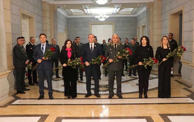 Herbi Prokurorluqda Heyder Eliyevin xatiresi anildi