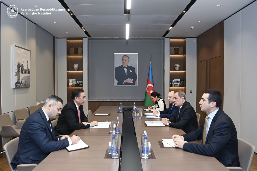 Ceyhun Bayramov TDT-nin bas katibini qebul edib