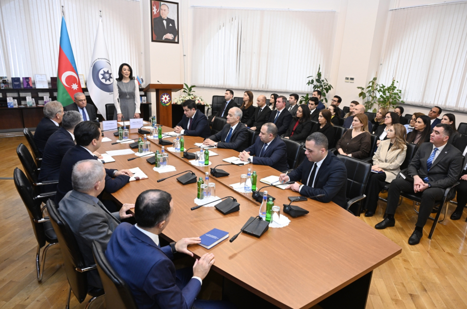 Ombudsman Aparati ile Dovlet Idarecilik Akademiyasi arasinda Anlasma Memorandumu imzalanib