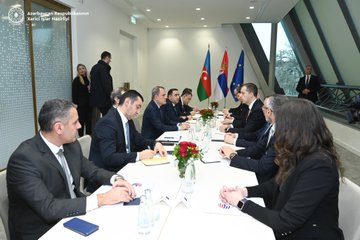 Ceyhun Bayramov serbiyali hemkarini Ermenistanla sulh ve normallasma prosesi barede melumatlandirib