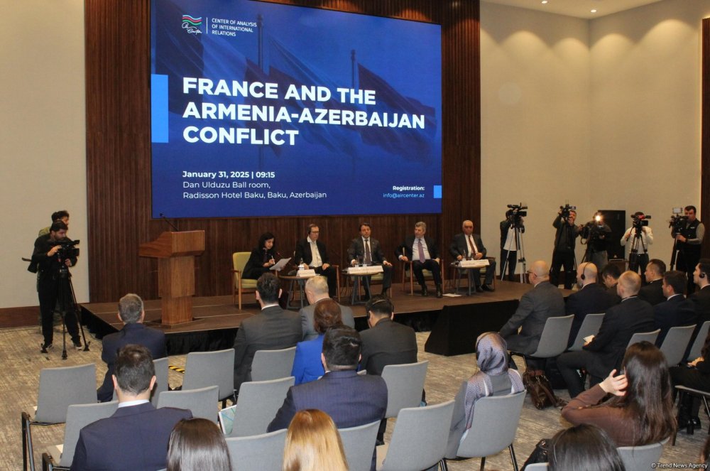 Bakida “Fransa ve Ermenistan-Azerbaycan munaqisesi” movzusunda konfransi start goturub