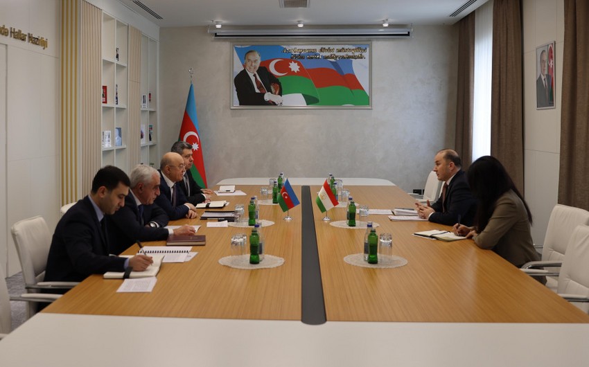 Azerbaycan ve Tacikistan arasinda fovqelade hallarla mubarizede emekdasliq muzakire olunub