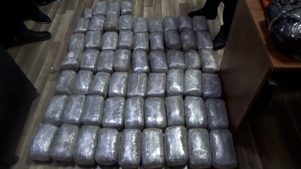 Bakida 72 kq narkotik dovriyyeden cixarilib - VIDEO