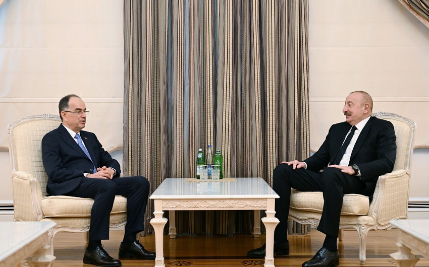 Prezident Ilham Eliyev Albaniya Prezidenti ile gorusub