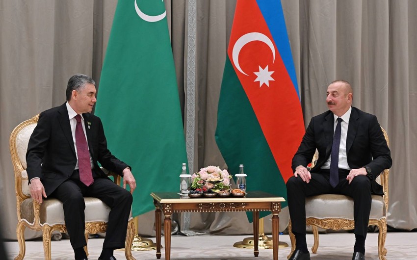 Qurbanqulu Berdimehemmedov Ilham Eliyevi tebrik edib