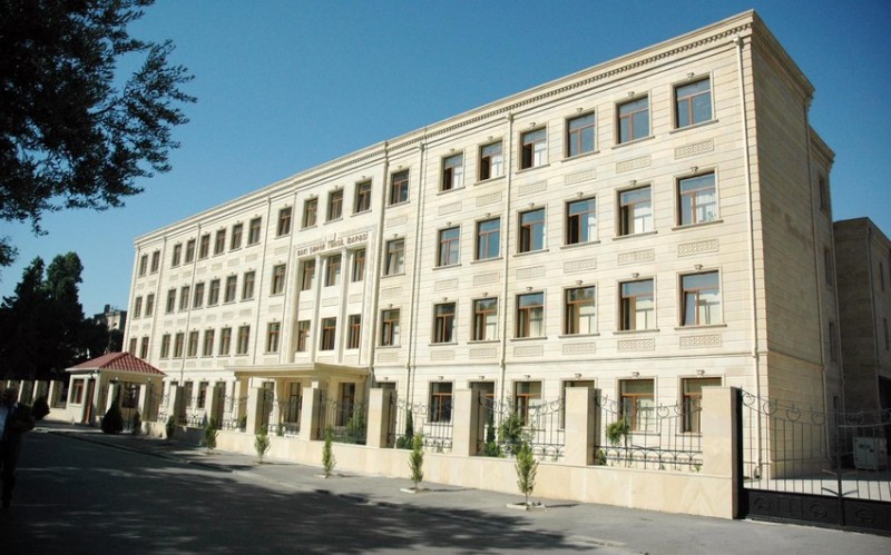 Daha bir direktorla bagli arasdirma aparilir
