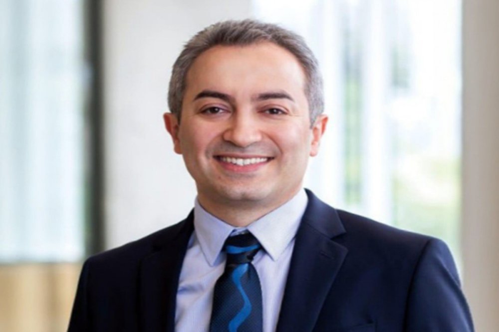 Qarabag Universitetinin Klinikasina bas direktor teyin olunub