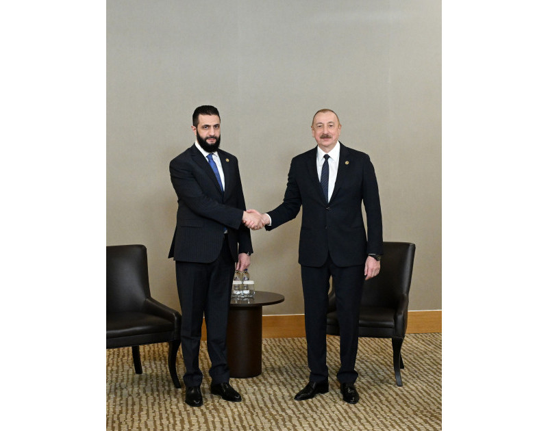 Azerbaycan Prezidenti Suriya lideri Ehmed El Saraa ile gorusub