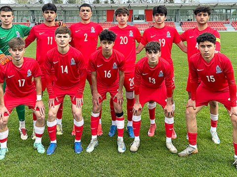 Azerbaycan millisi Gurcustana qalib gelib