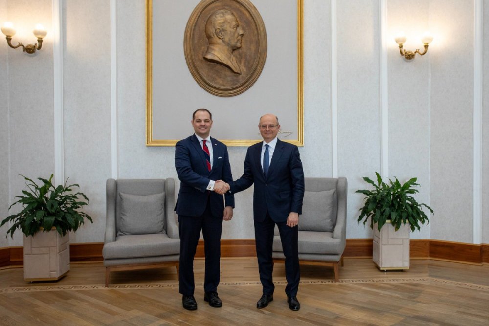 Azerbaycan-ABS enerji terefdasligi muzakire olunub