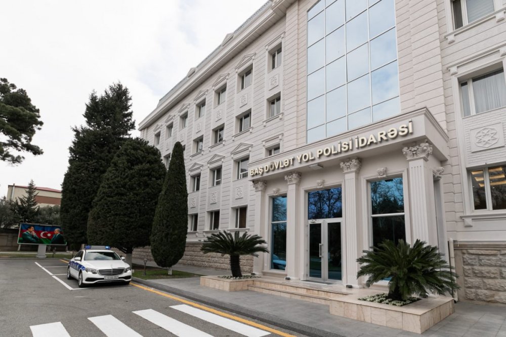 DYP kend teserrufati sahesinde calisan huquqi ve fiziki sexslere muraciet edib