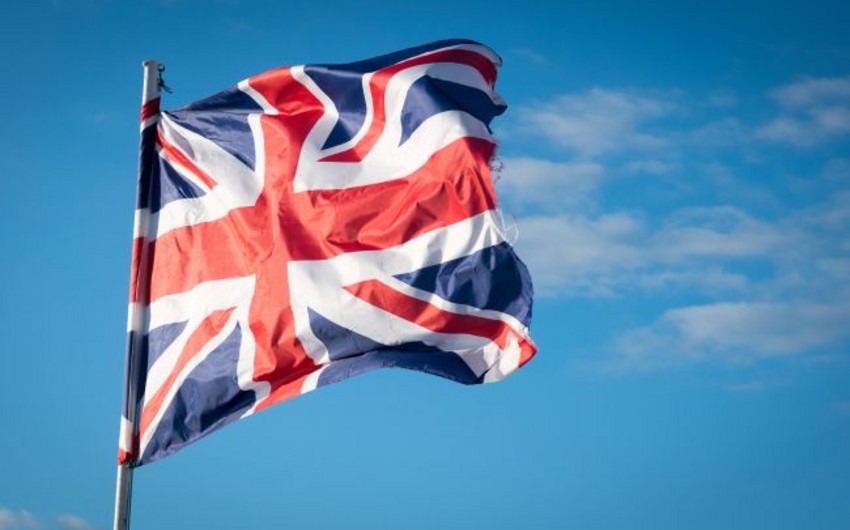 Britaniya moldovali deputat ve gurcu hakimlere qarsi sanksiyalar tetbiq edib