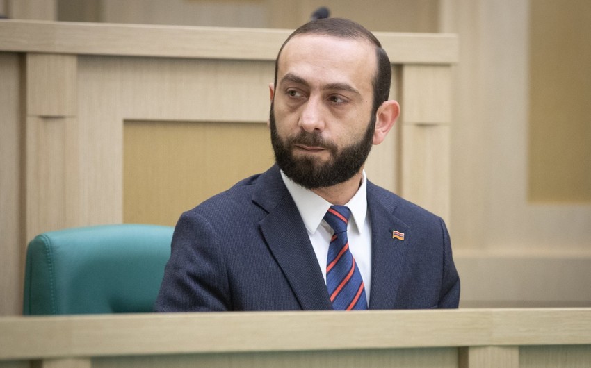 XIN bascisi: AI Ermenistana 20 milyon avro vesaitin ayrilmasi meselesini nezerden kecirir