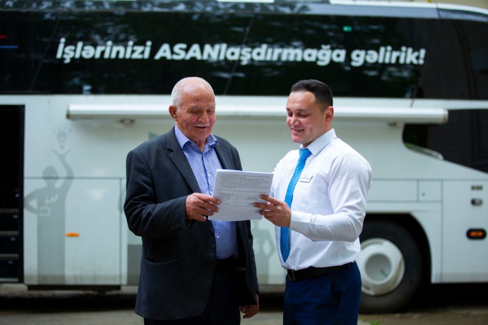 Qazaxin isgaldan azad olunan kendlerinin sakinleri Seyyar ASAN xidmetden yararlaniblar