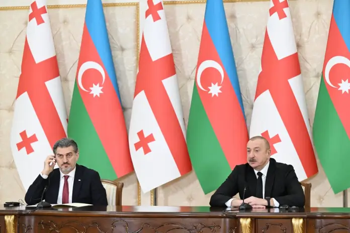 Cenubi Qafqazin sabitliyinin temin olunmasinda Azerbaycan-Gurcustan elaqelerinin rolu