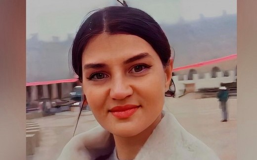 Hokume Eliyevani tehqir eden qadin HEBS EDILDI
