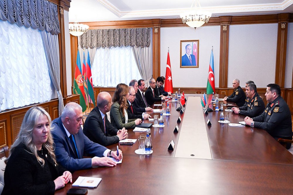 Zakir Hesenov Hulusi Akarla gorusub