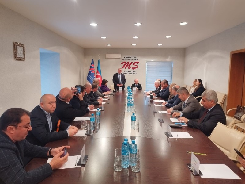 Turkiye sefiri Metbuat Surasinda olub - FOTO