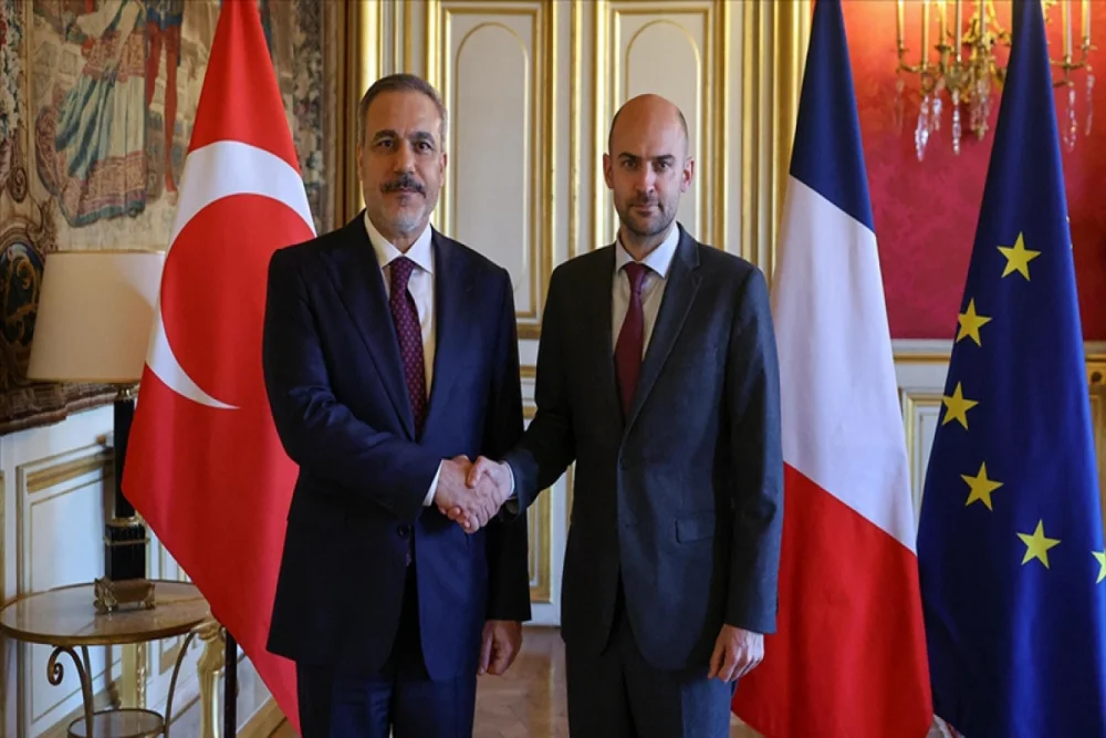 Turkiye ve Fransa XIN rehberleri Azerbaycan-Ermenistan normallasma prosesini muzakire edib