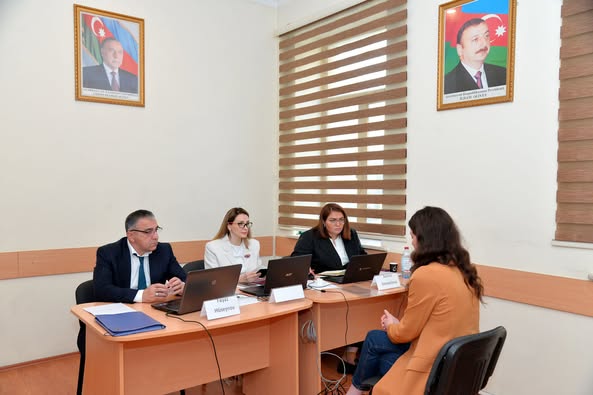 Psixoloqlarin ise qebulu musabiqesinin musahibe merhelesine start verilib