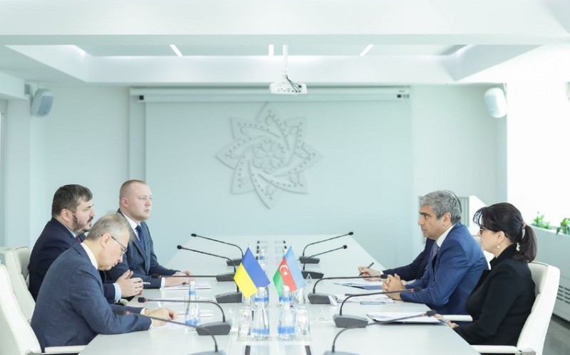 EESMN-de Ukrayna sefiri ile gorus kecirilib - FOTO