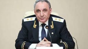 Milli Meclis bu gun Kamran Eliyevin yeniden Bas prokuror teyin edilmesi barede teqdimata baxacaq