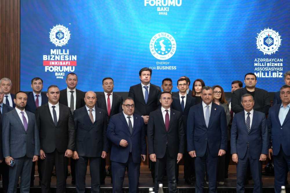 Edliyye nazirinin muavini Milli Biznesin Inkisafi Forumunda cixis edib