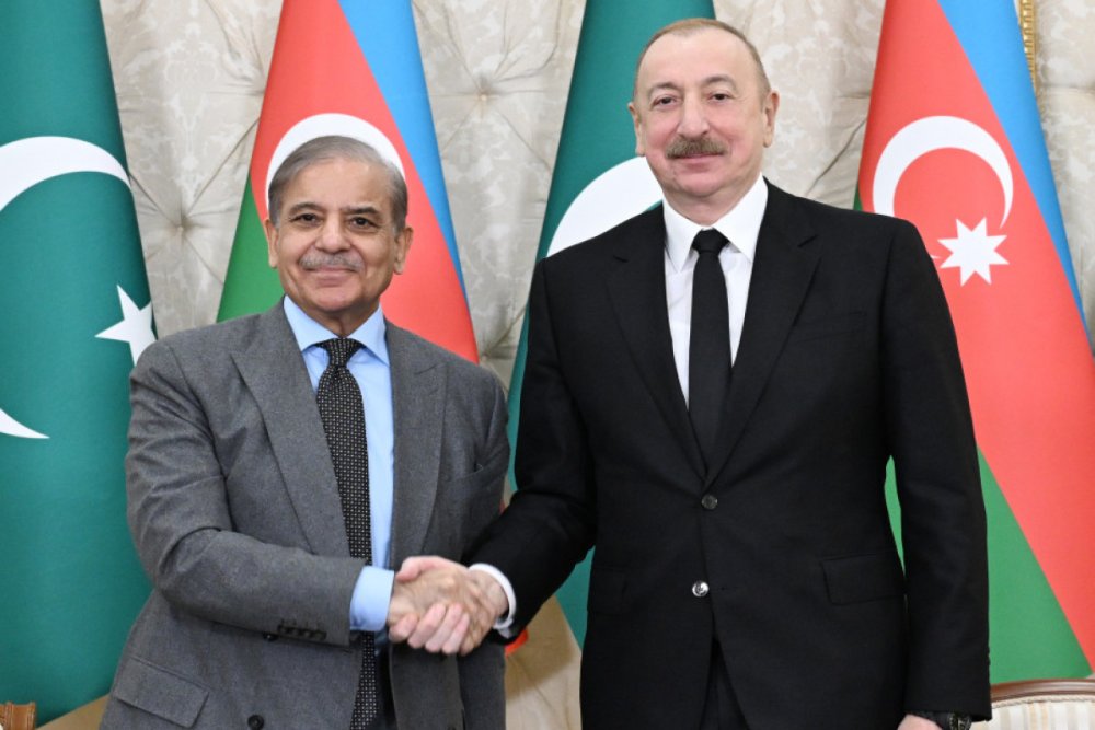 Sahbaz Serif Prezident Ilham Eliyeve zeng vurub, Pakistanla hemreyliye gore tesekkur edib