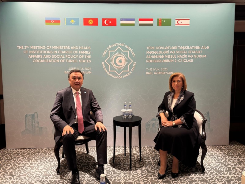 Bahar Muradova TDT-nin Bas katibi ile gorusdu