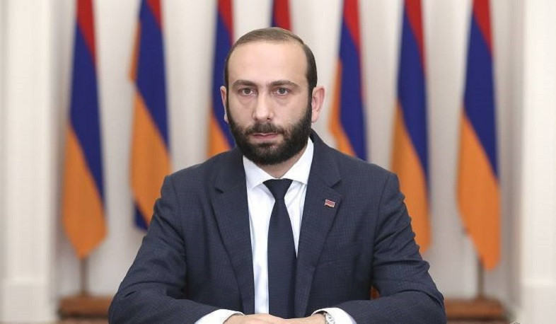 Mirzoyan: Sulh sazisinin yeri ve tarixi ile bagli Azerbaycanla muzakirelere haziriq