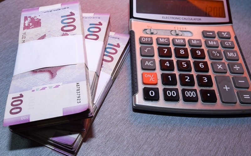 Gecdikdirilmis 137 min manatdan cox vesait iscilere odenilib