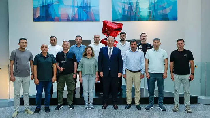 Karabag gazisi Azerbaycanli gazetecilerden DHA’ya ziyaret