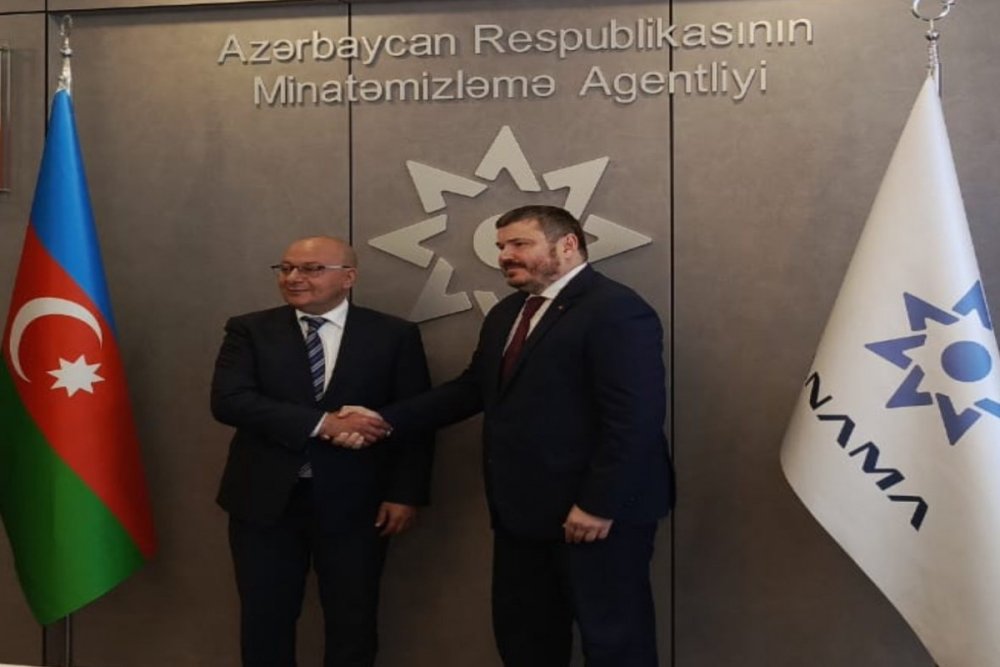 Ukrayna ve Azerbaycan minatemizleme sahesinde emekdasligin derinlesdirilmesi barede raziliga gelib