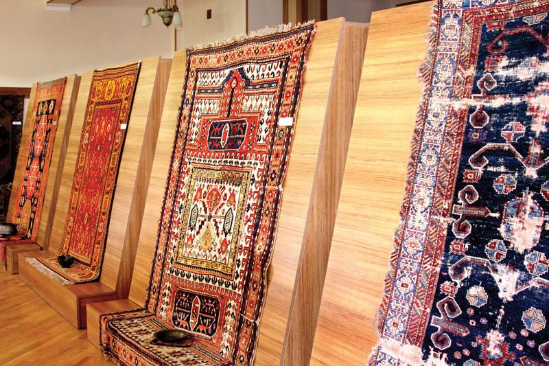 Azerbaycan xalcalari yaxin gelecekde Vyetnamda sergilenecek