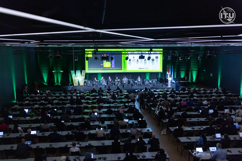 Azerbaycan qlobal Kibertehlukesizlik Indeksinde MDB olkeleri arasinda birinci yerdedir - Nazir