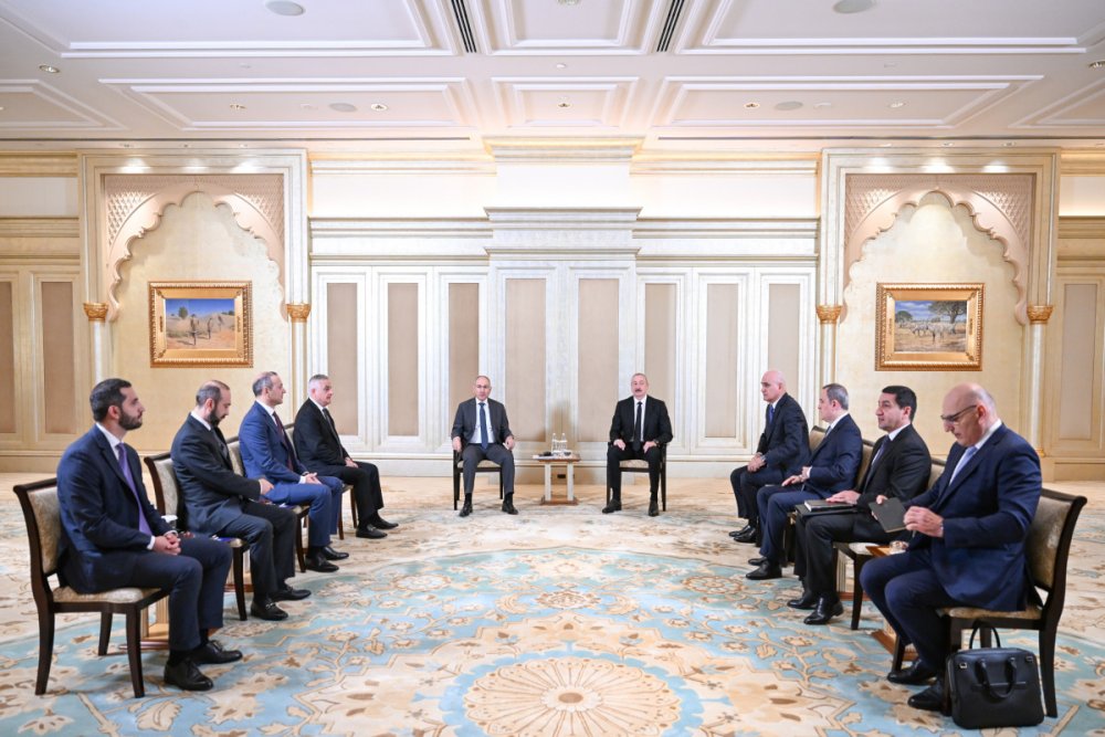 Azerbaycan Prezidentinin Ebu-Dabide Ermenistan Bas naziri ile gorusunun neticesi melum olub