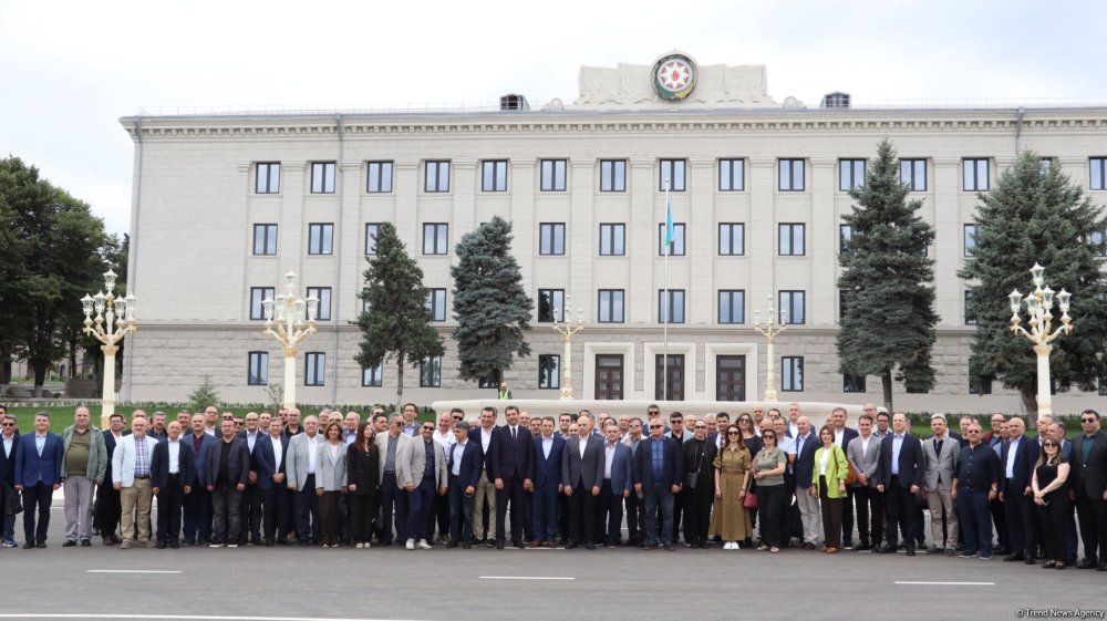 Azerbaycanin xaricdeki sefirleri Xankendide (FOTO)