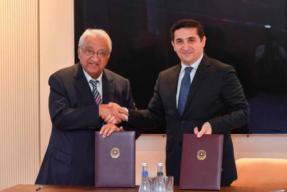 Edliyye Nazirliyi ile Milli Aviasiya Akademiyasi arasinda memorandum imzalanib