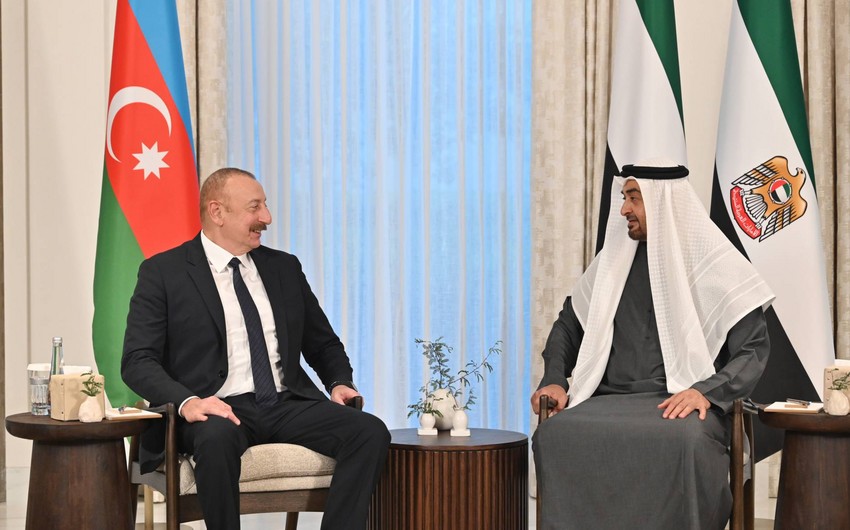 Azerbaycan ve BEE prezidentleri Ebu-Dabide gorusub, Herterefli Iqtisadi Terefdasliq Sazisi imzalanib