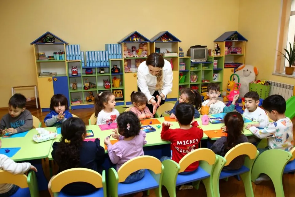 60 mine yaxin usaq mektebehazirliq qruplarina qebul edilib